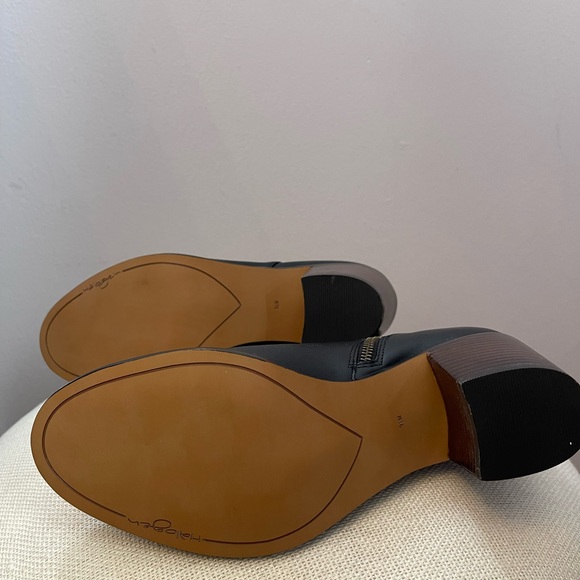 NEW Black Leather Ankle Booties - Picture 6 of 7